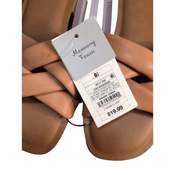 A New Day Women's Rory Criss Cross Padded Slide Sandals Light Brown Size 6.5 - Picture 2 of 8